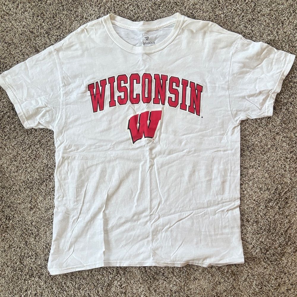 Fanatics Men’s Large Athletic Cotton White Wisconsin Badgers Graphic T Shirt